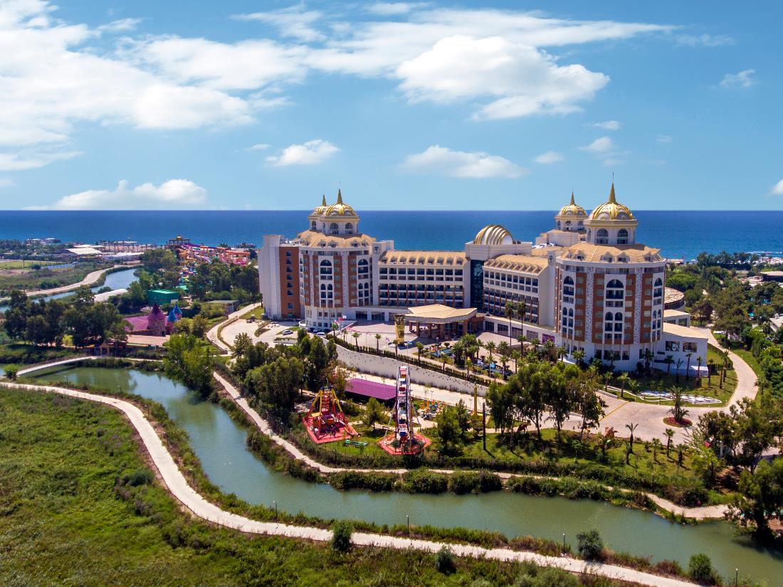 Overview - Delphin Be Grand Resort