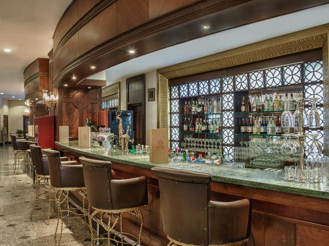 Bars - Food & Beverage - Delphin Palace
